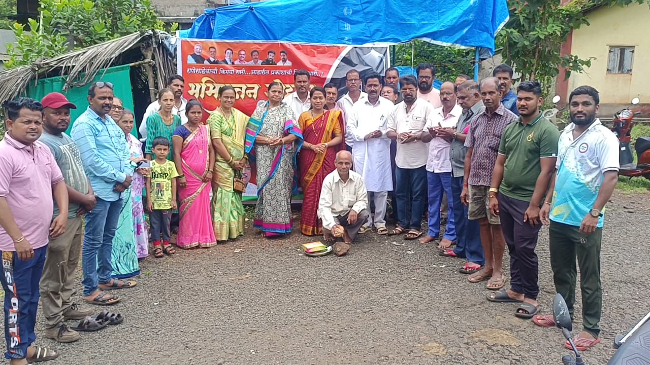 आडारी वाडीतील स्ट्रीट लाईटचे भूमिपूजन