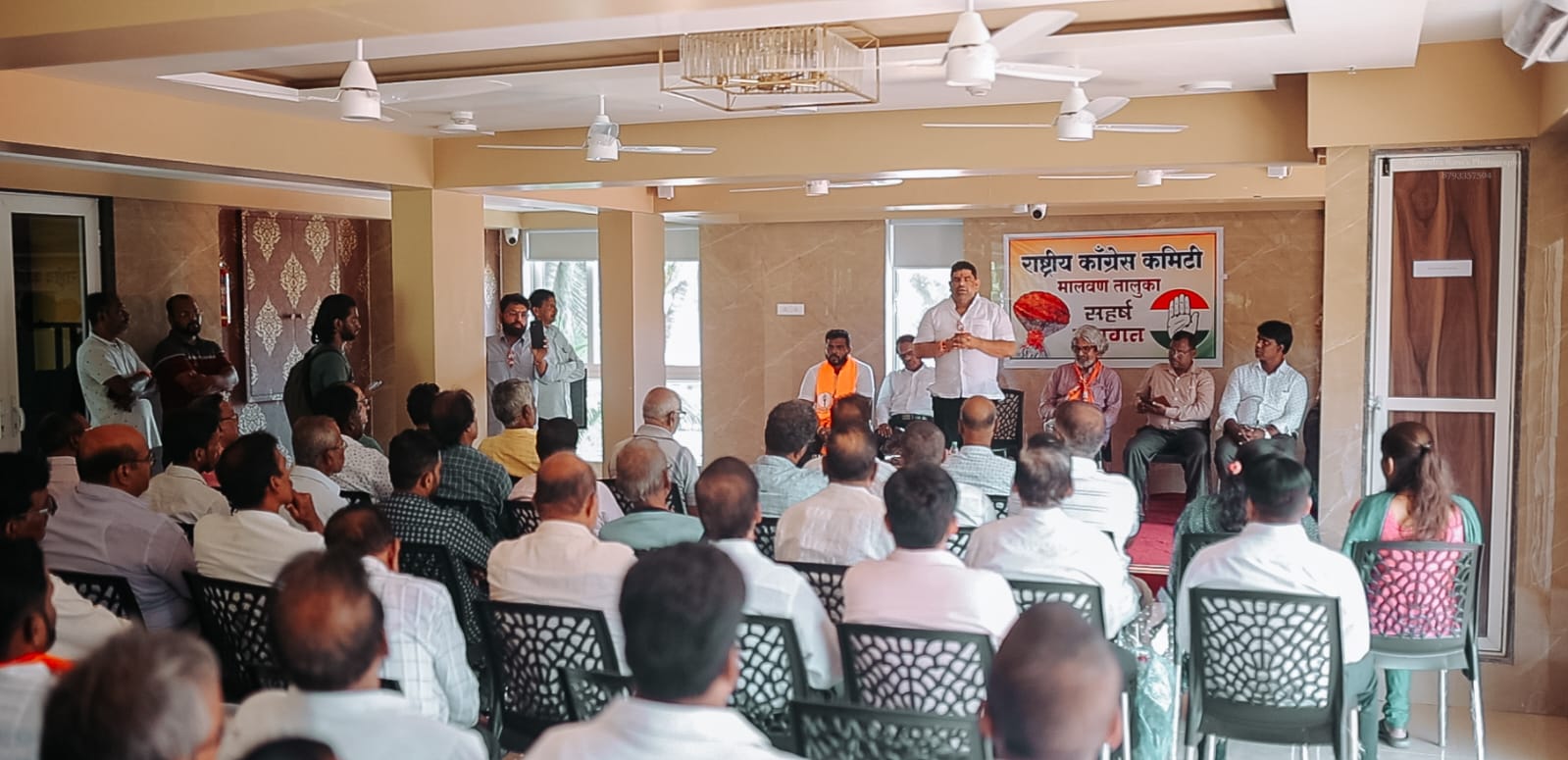 काँग्रेसचं ठरलं ! आ. वैभव नाईक यांना मोठ्या मताधिक्याने निवडून आणणार !