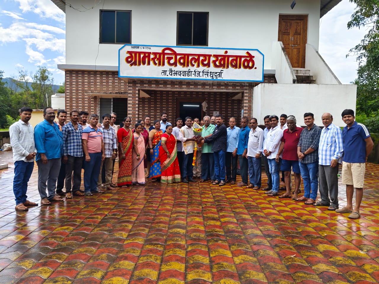 खांबाळे ग्रामपंचायत उपसरपंचपदी मंगेश गुरव यांची बिनविरोध निवड