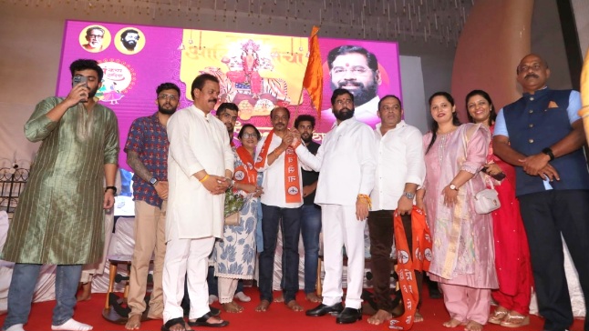मुख्यमंत्री एकनाथ शिंदे यांच्या उपस्थितीत मालवण माजी नगराध्यक्ष महेश कांदळगांवकर यांचा शिवसेनेत प्रवेश