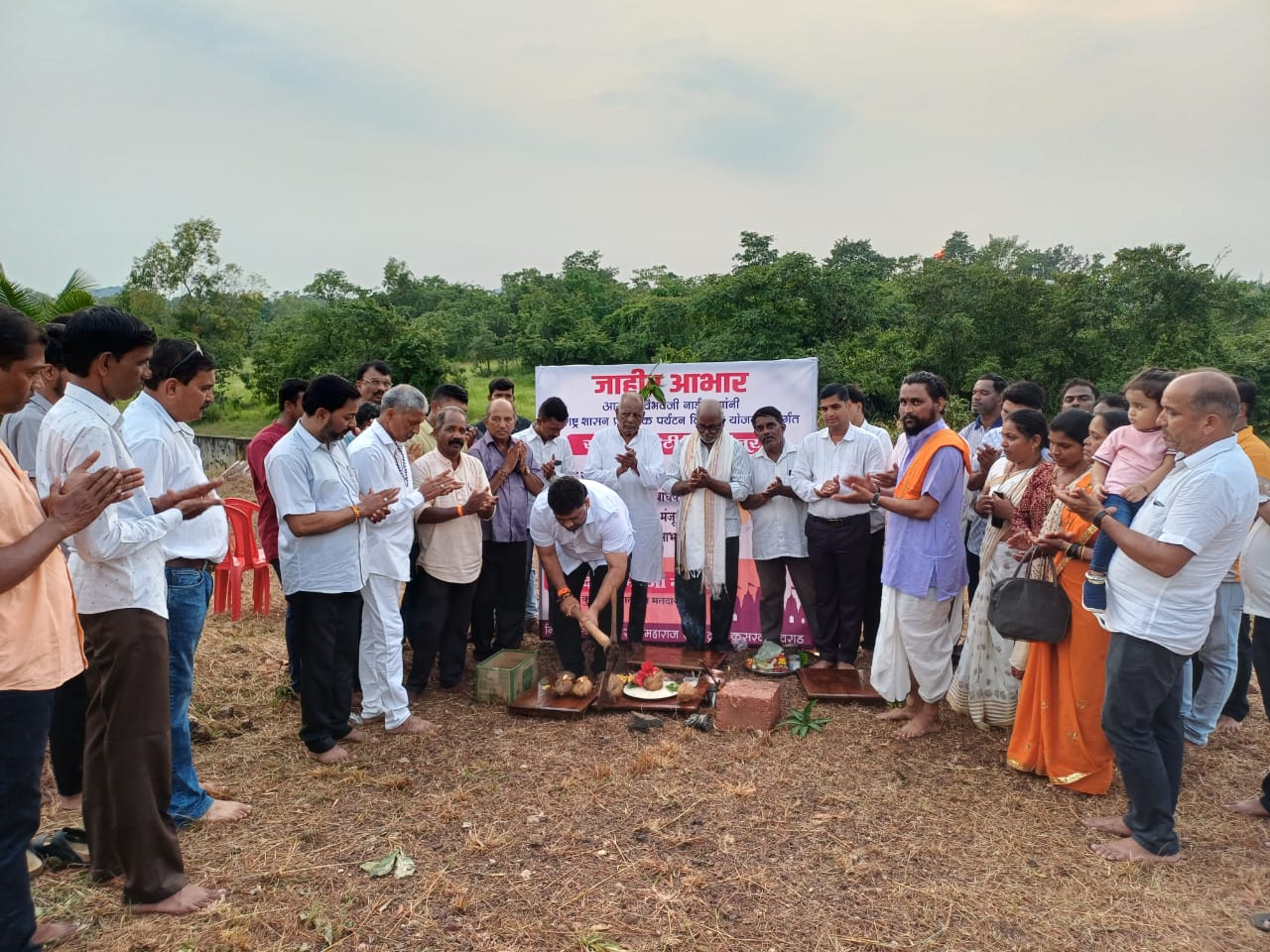 वराड येथील प. पू. श्री राणे महाराज मठ येथे आमदार वैभव नाईक यांच्या माध्यमातून होणार भक्त निवास आणि हॉलची उभारणी