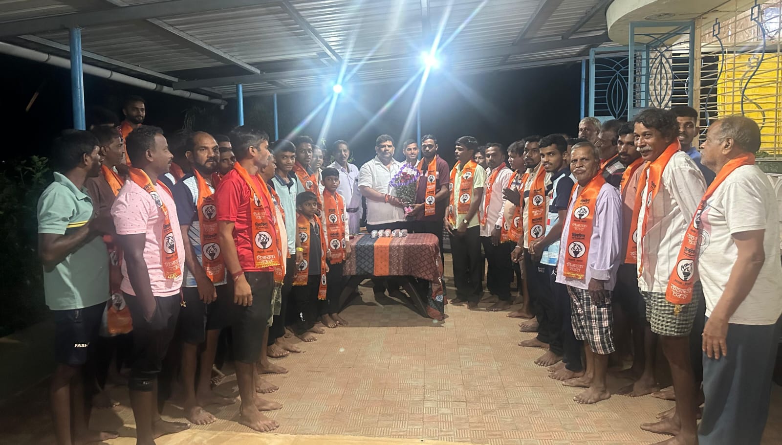 शिवसेना (उद्धव बाळासाहेब ठाकरे) पक्षात मालवण तालुक्यातील वरची गुरामवाड येथील भाजप कार्यकर्त्यांचा प्रवेश