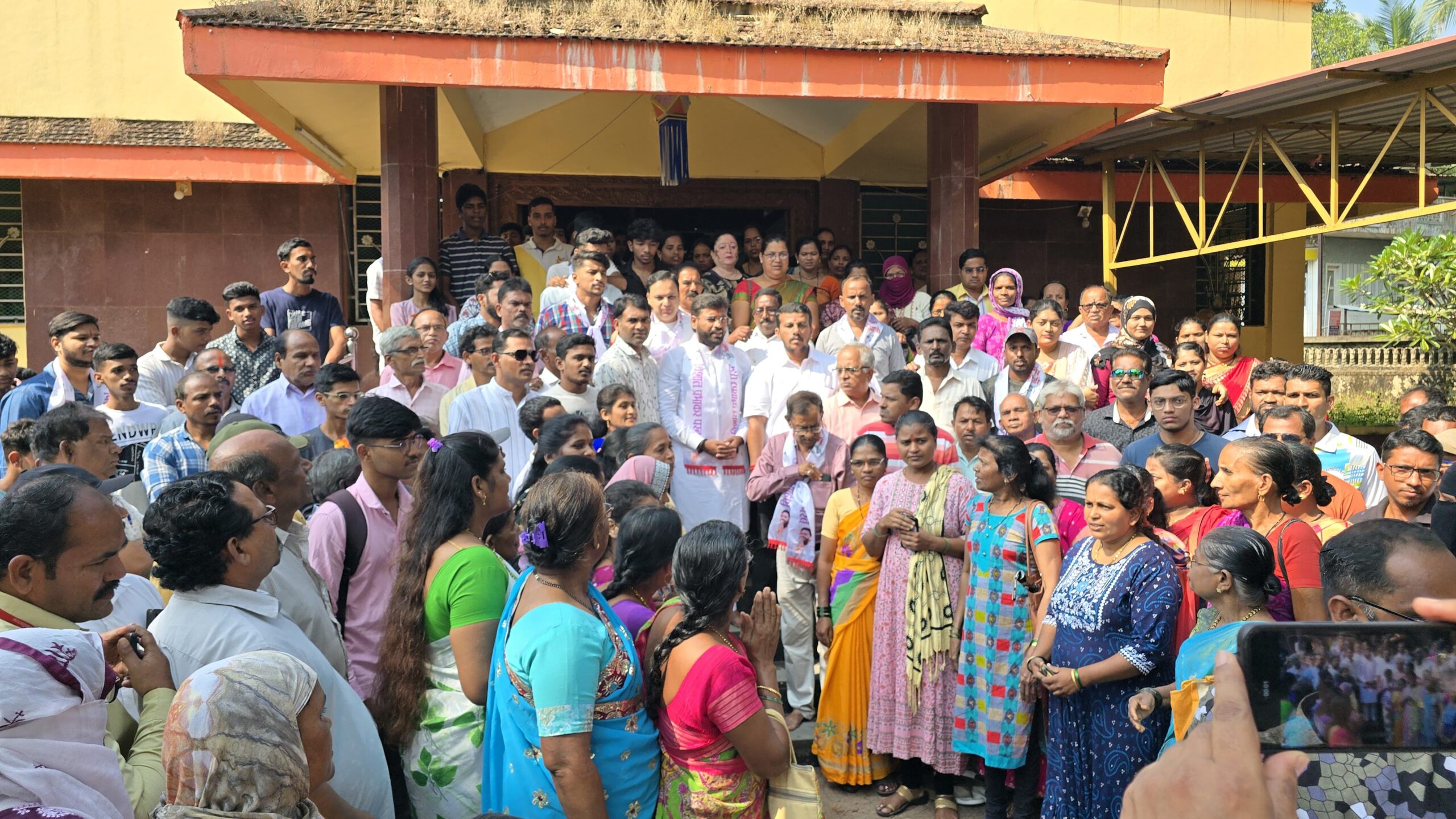 सावंतवाडी विधानसभा मतदारसंघात जनतेचा विशाल परब यांना उत्स्फूर्त पाठिंबा