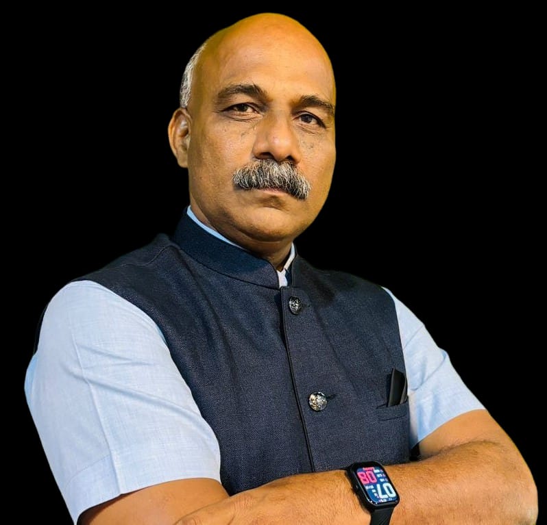 माणुसकीचं पारदर्शक नातं म्हणजे निलेश राणे!
