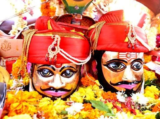'ग्रामदेवता' भक्तांच्या भेटीला…