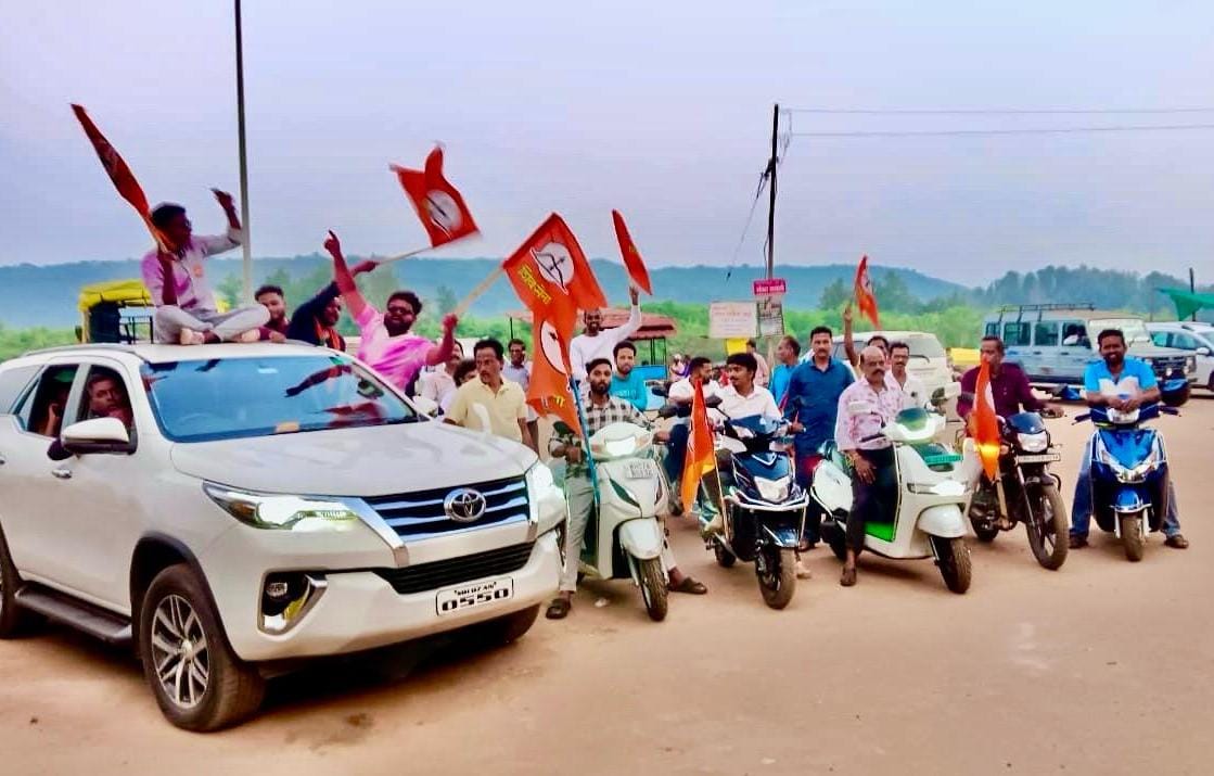 आमदार निलेश राणे यांच्या विजयाचा वायरी-तारकर्ली- देवबाग येथेही जल्लोष