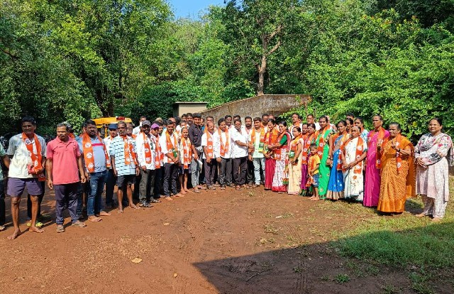 कोळंब गावात भाजपाचा उबाठाला धक्का