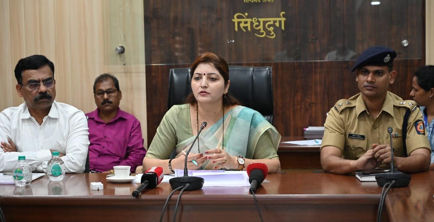 तक्रार निवारण समिती नसलेल्या आस्थापनांवर तात्काळ कारवाई करा