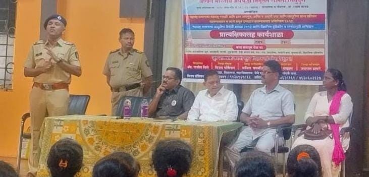 वैज्ञानिक दृष्टिकोनच तुम्हाला आत्मनिर्भय बनवेल - राजेंद्र मगदूम