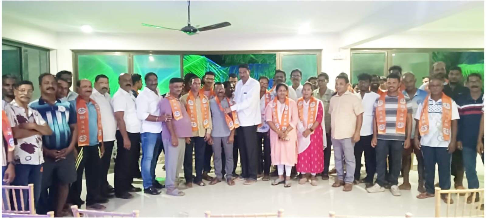 उबाठा उपसरपंचांसह भाजपा ग्रा. पं. सदस्य, माजी पं. स. सदस्य व कार्यकर्त्यांचा शिवसेनेत प्रवेश
