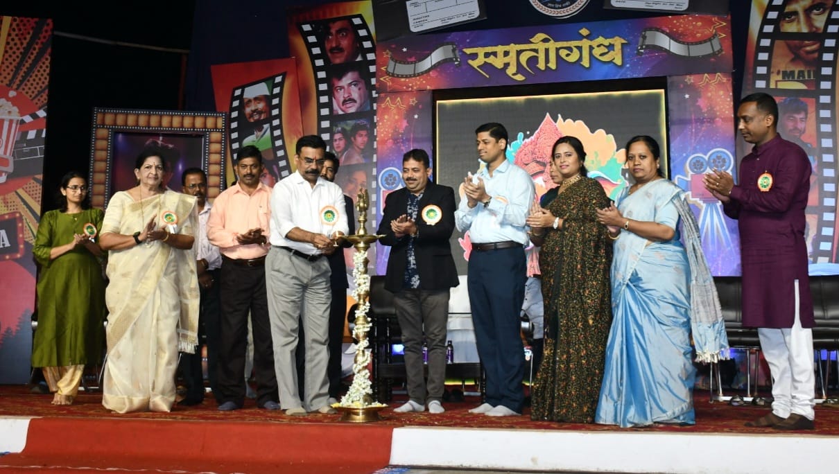 शालेय जीवनाचा काळ व्यक्तिमत्त्वाच्या जडणघडणीत महत्त्वाचा - जिल्हाधिकारी अनिल पाटील