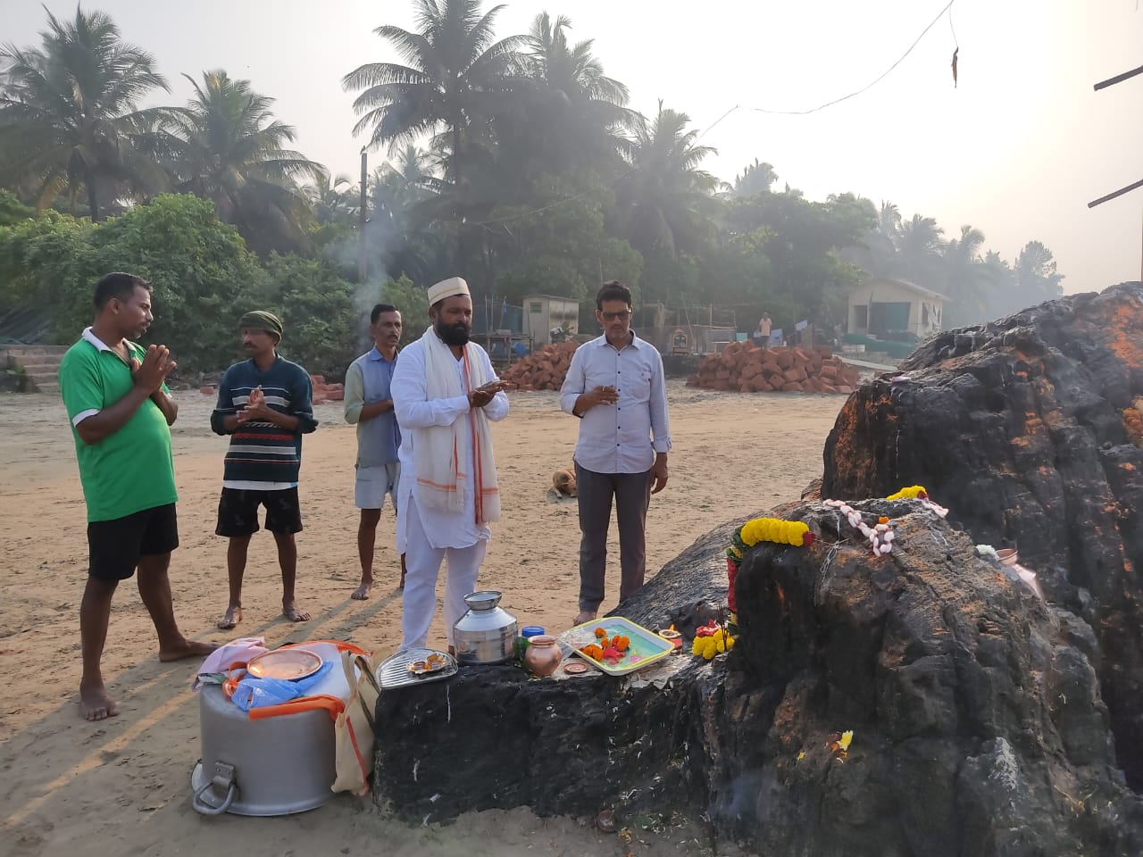 'मोरयाचा धोंडा' येथे शिवजयंती उत्साहात साजरी