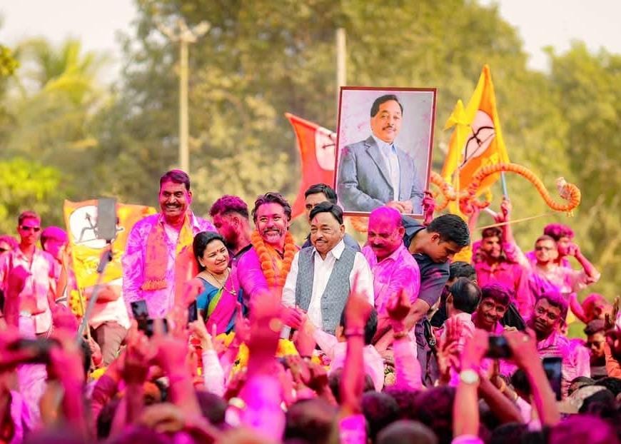 कर्तृत्व दातृत्व आणि खंबीर नेतृत्व….