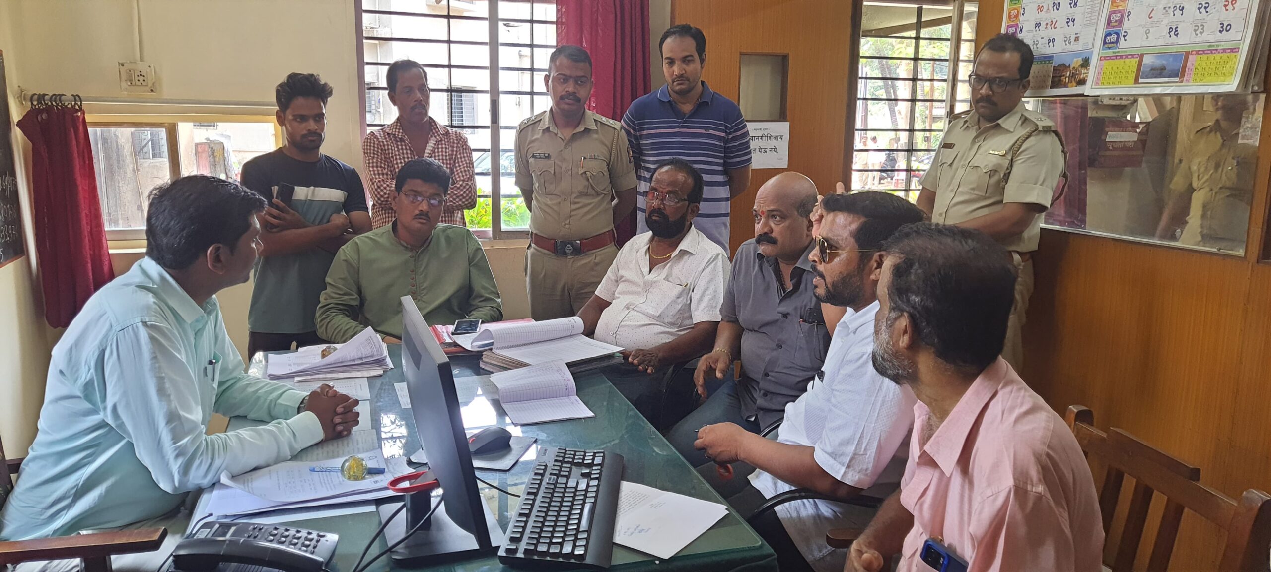 मालवण बसस्थानकाची जुनी इमारत दोन दिवसात न पाडल्यास ठिय्या आंदोलन…