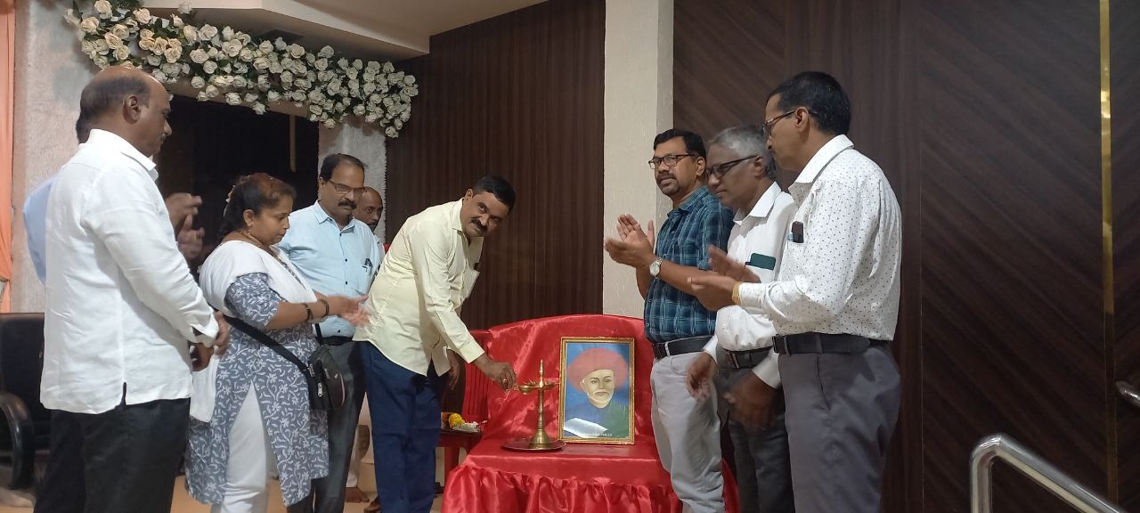 गाव सुंदर होण्यासाठी प्रयत्न करा : व्ही. एम. नाईक