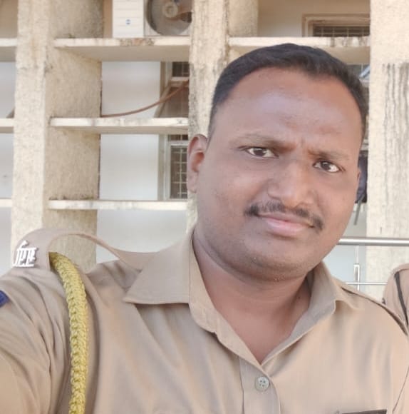 कुडाळात गळफास घेऊन पोलीस कॉन्स्टेबलची आत्महत्या