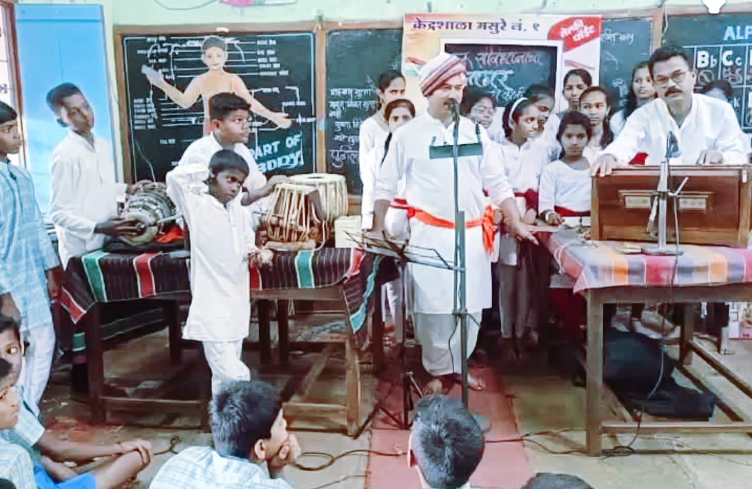 संविधानावरील कलमांचा कीर्तनातून मागोवा…