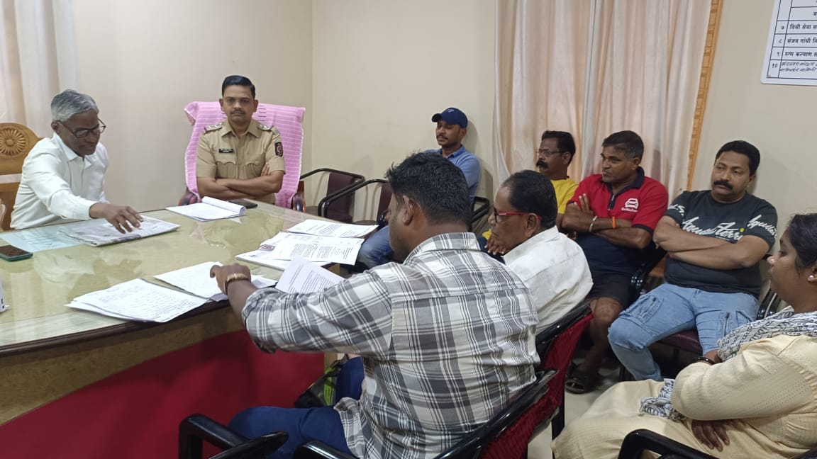 'त्या' आश्वासना नंतर उपसरपंच विजय नेमळेकर यांचे उपोषण स्थगित