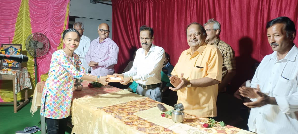 स्नेहसंमेलनातून विद्यार्थ्यांच्या कलागुणांना वाव- डॉ.संजय खोत.