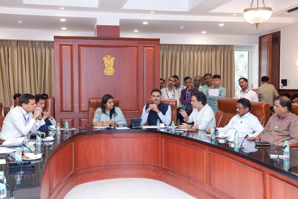 आमदार निलेश राणे यांनी अधिवेशनात उपस्थित केलेल्या वीज प्रश्नांची ऊर्जा विभागाकडून गांभीर्याने दखल