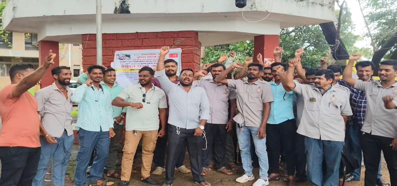 मंत्री नितेश राणे यांचा शब्द अन  टोल फ्री 108 रुग्णवाहिका चालकांचे आंदोलन तूर्तास मागे