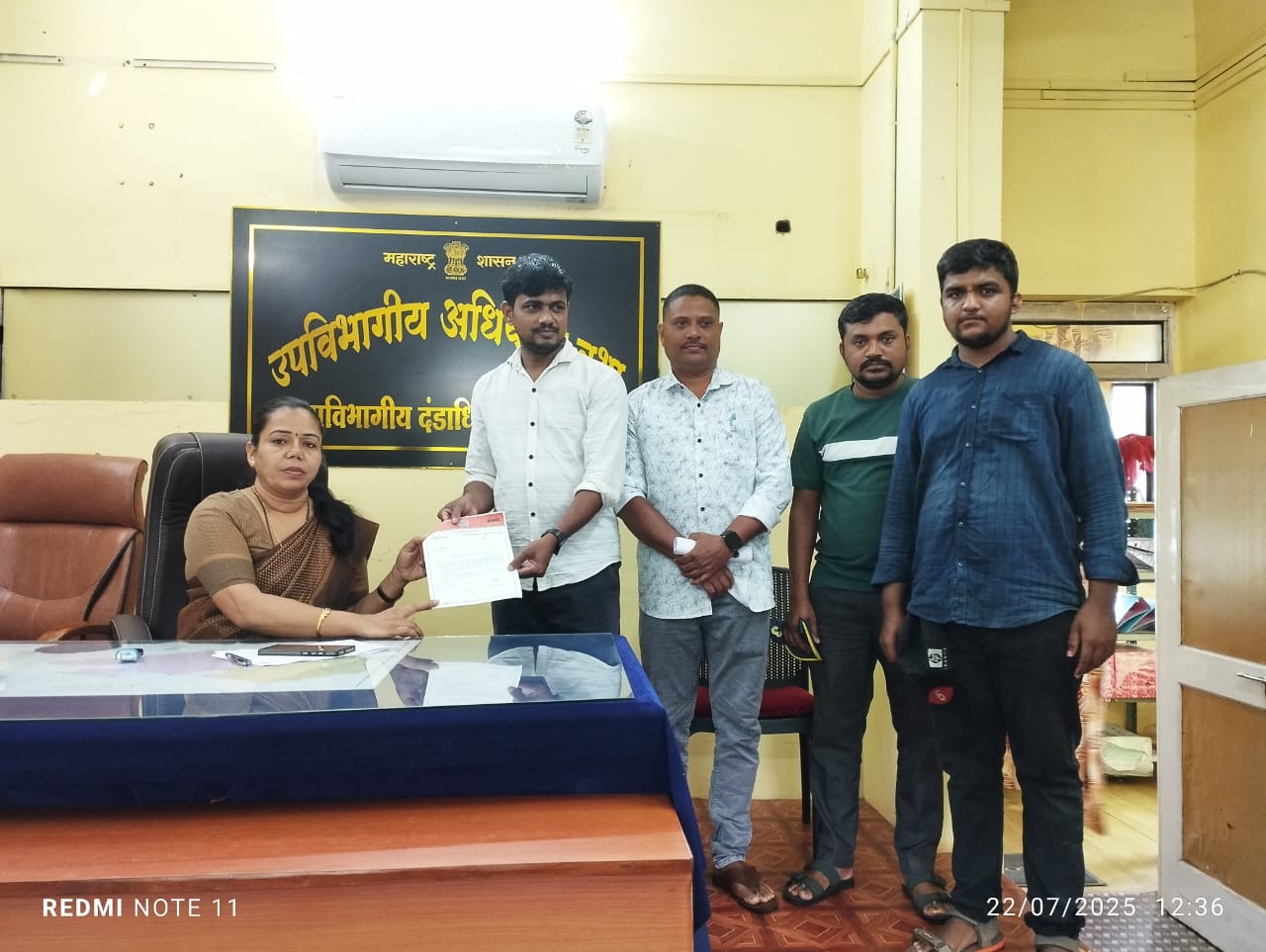 अवैध वाळु विषय नविन कायद्याची कडक अंमलबजावणी त्वरित करा