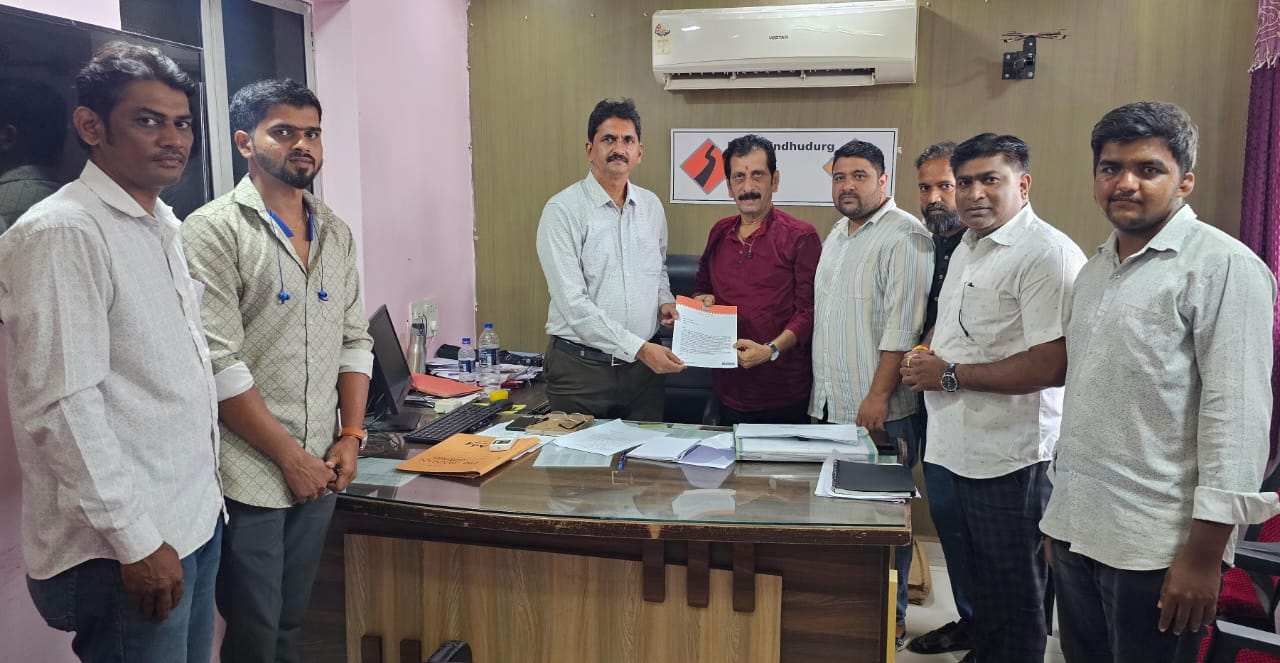 ग्रामीण भागातील रस्ते सुधारा ; मनसेची मागणी