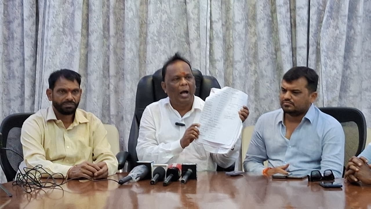 पिंगुळी-पाट आणि पिंगुळी-मठ रस्ता कामात सा.बां. विभागाचा ३२ लाखाचा भ्रष्टाचार?