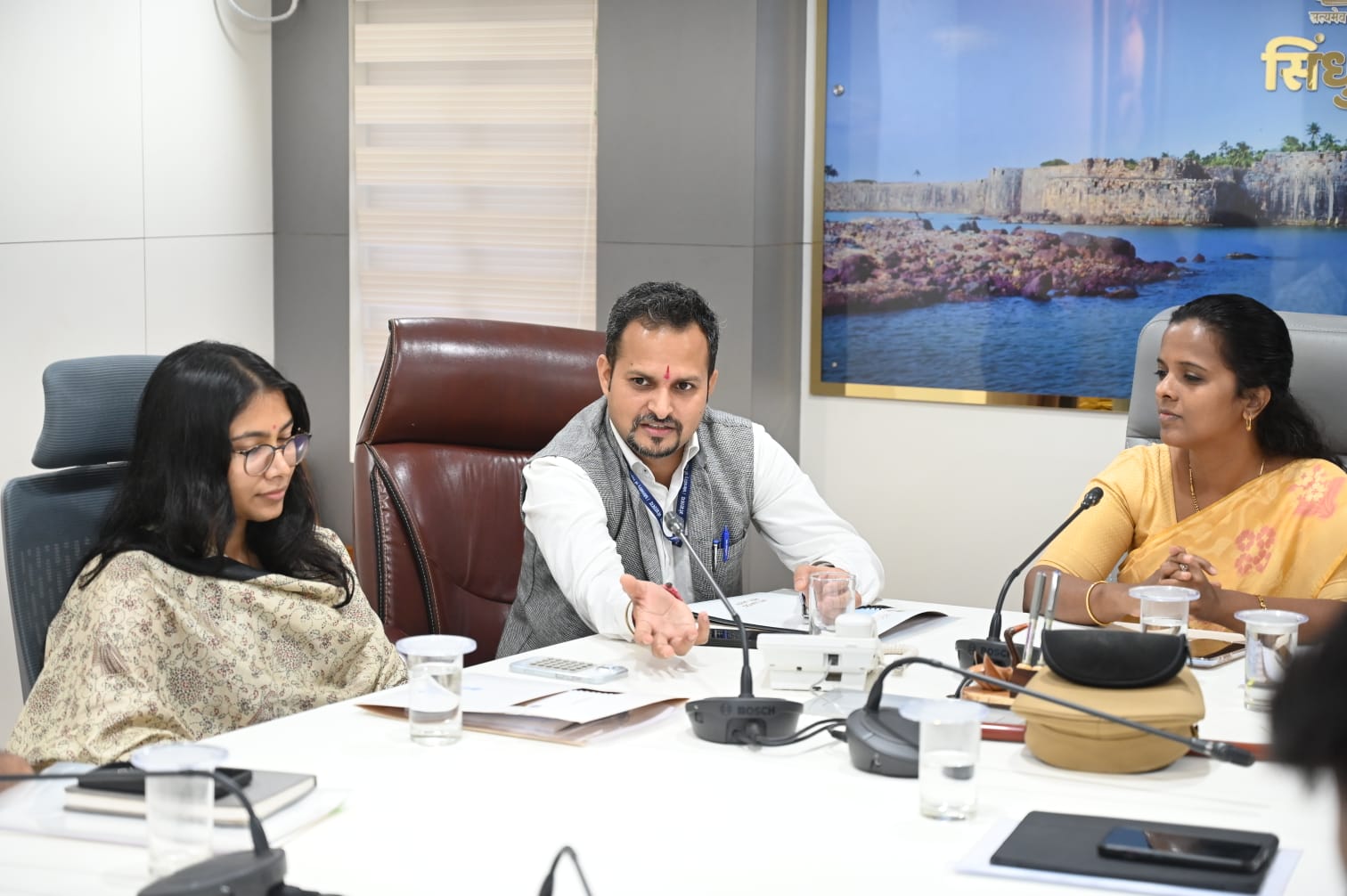गौरवोद्गार | सिंधुदुर्ग जिल्हा ठरला कृत्रिम बुद्धिमत्तेचा (AI) ‘मॉडेल जिल्हा’ | निती आयोगाच्या पथकाचेही गौरवोद्गार