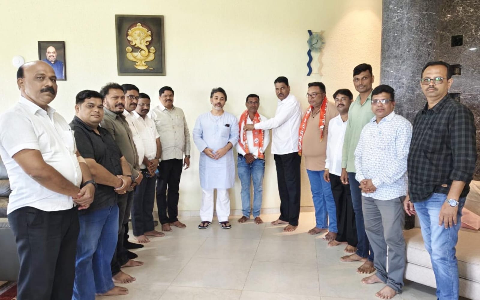 आमदार निलेश राणे त्यांच्या प्रमुख उपस्थितीत उबाठा गटाचे नरेश हुले, फारूक मुकादम यांचा शिवसेनेत प्रवेश