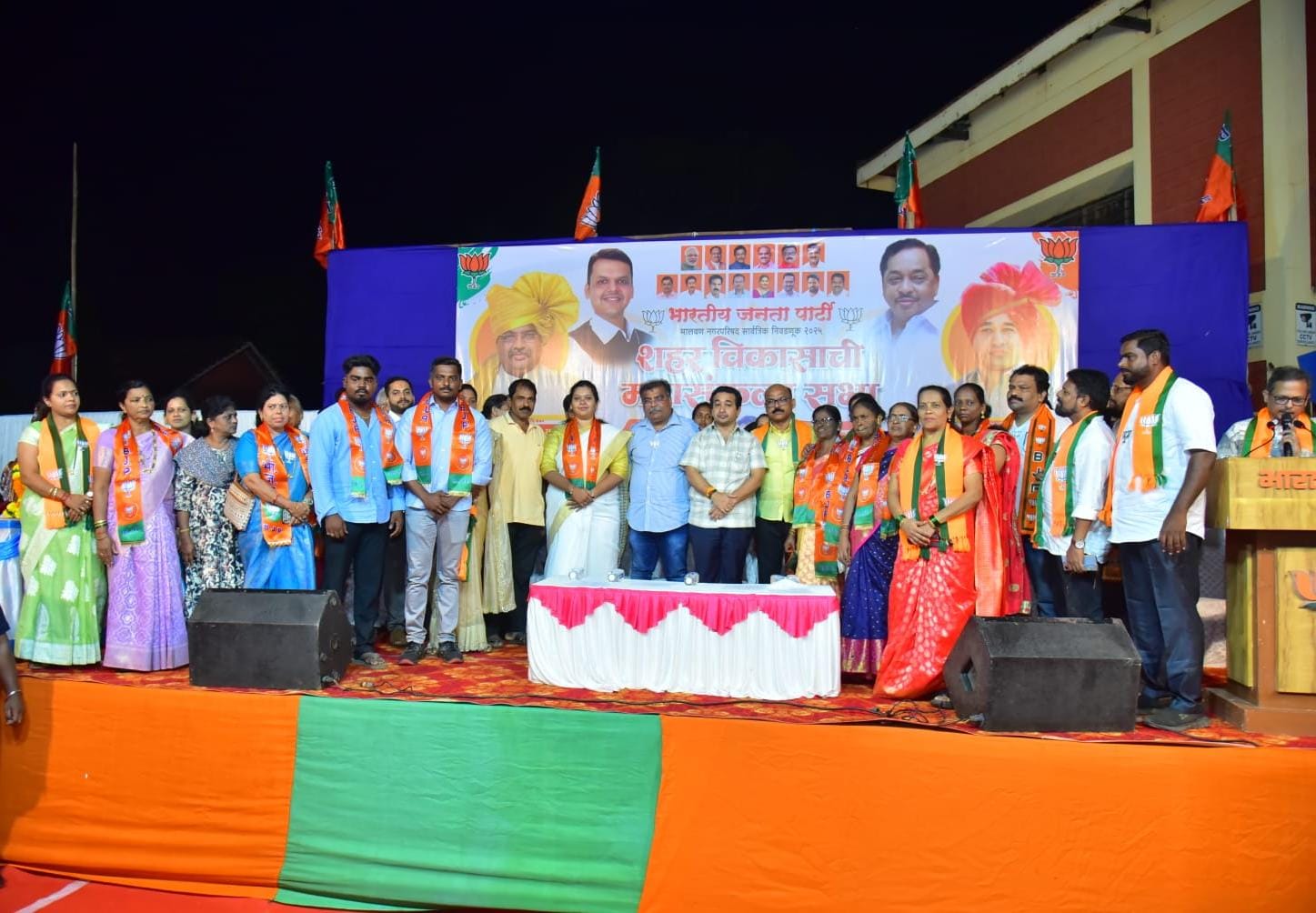 वायंगणी गावच्या उबाठा गटाच्या उपसरपंच समृद्धी आसोलकर यांचा भाजपात प्रवेश