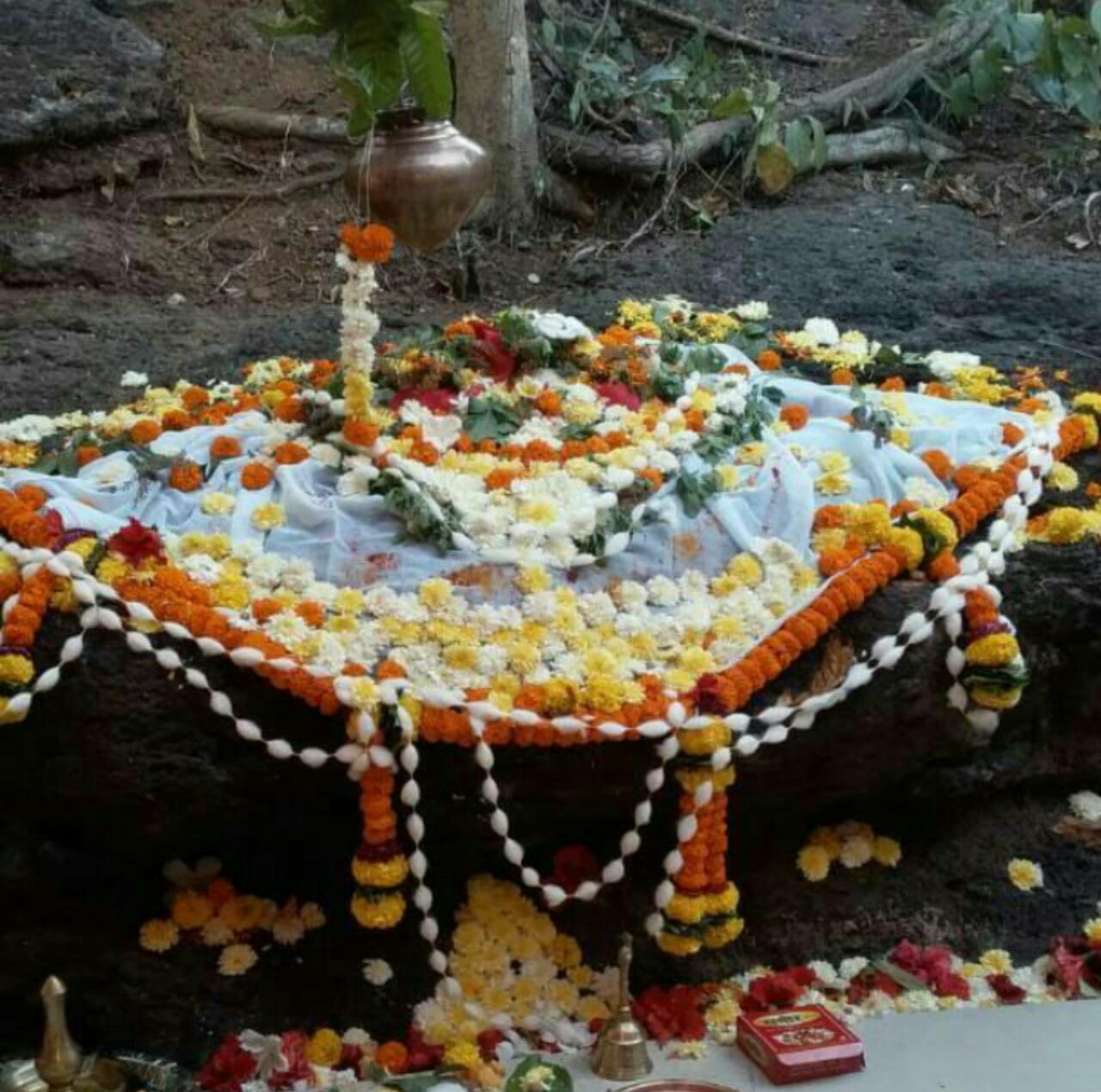 कातवडवाडी येथील श्री देव ब्राह्मण देवालयाचा वर्धापन दिन व हरीनाम सप्ताह