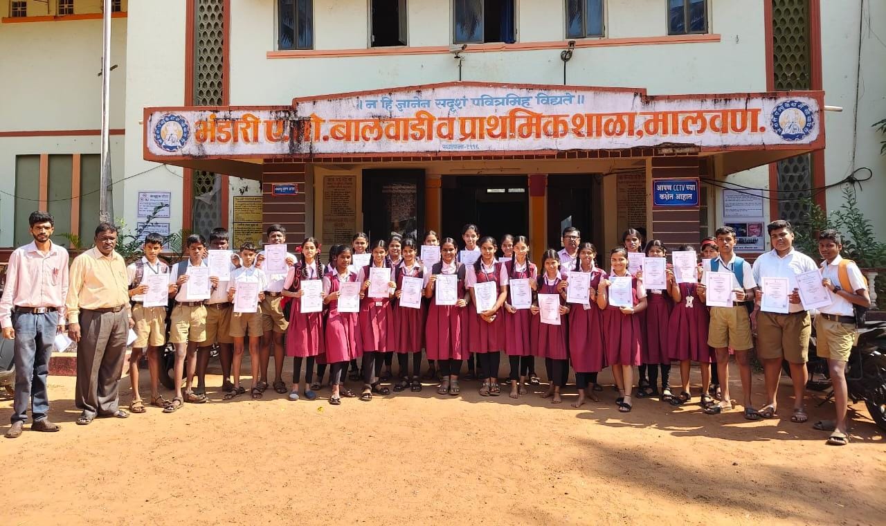 शासकीय रेखाकला परीक्षेत भंडारी हायस्कुलचे यश