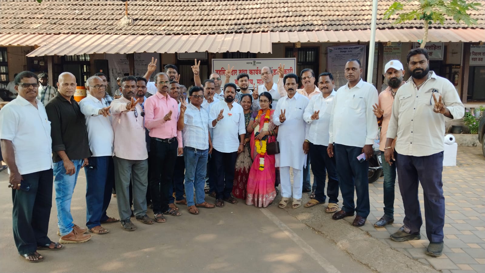 मालवणात बिनविरोध विजयाने महायुतीने खाते खोलले