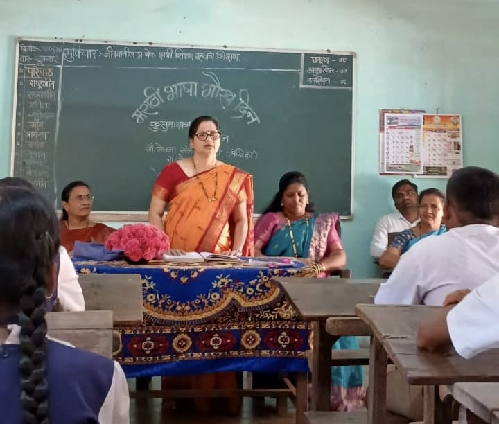 मराठीच्या संवर्धनासाठी मराठीतून संवाद साधुया - ज्येष्ठ लेखिका मेघना जोशी