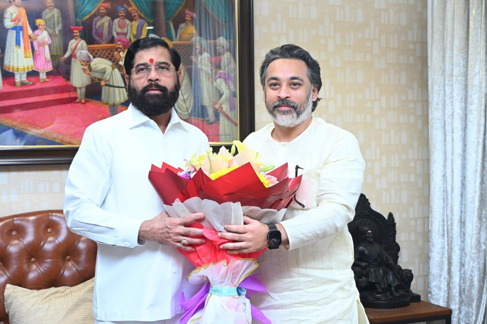 उपमुख्यमंत्री एकनाथ शिंदे यांची आमदार निलेश राणे यांनी घेतली भेट