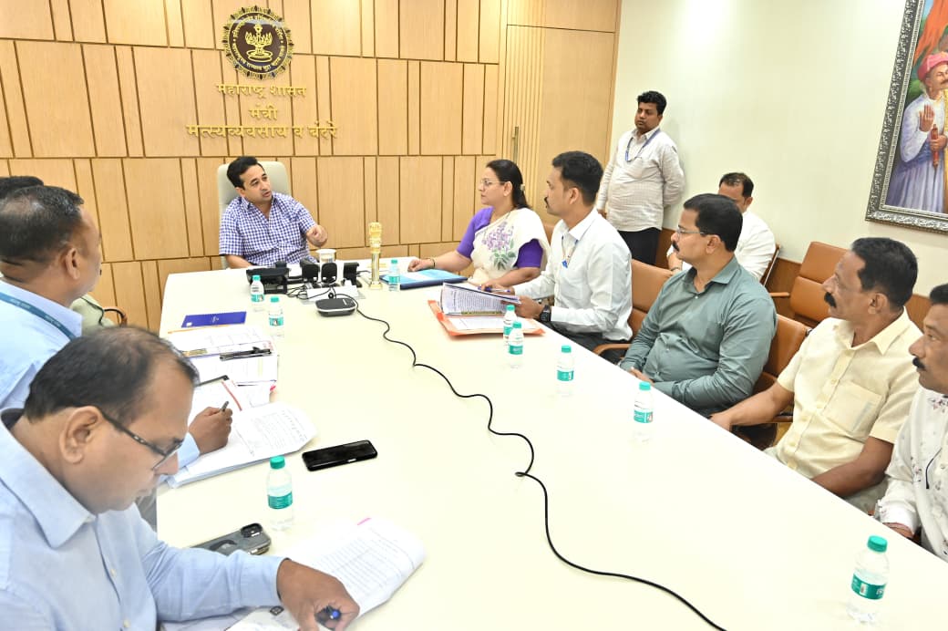 देवरुख फिश मार्केटसाठी लवकरात लवकर जागा निश्चित करावी- मत्स्यव्यवसाय व बंदरे मंत्री नितेश राणे