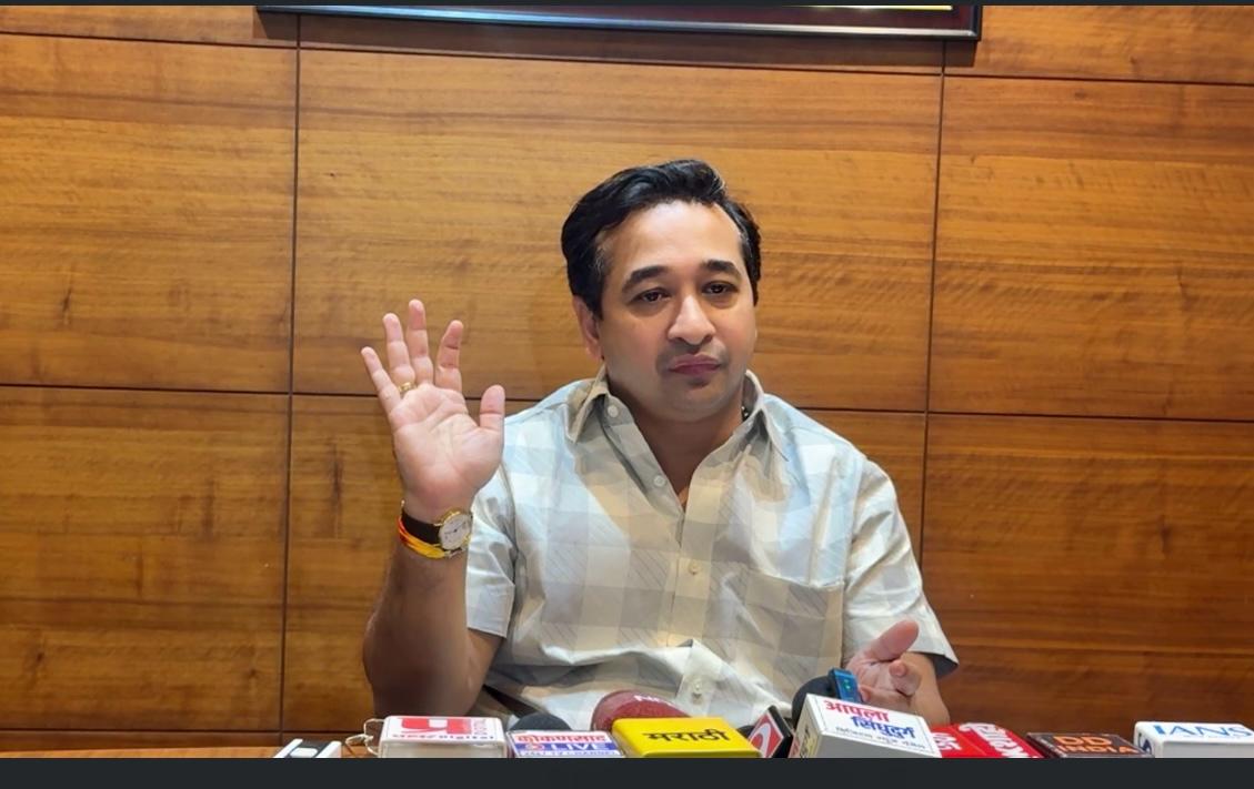 पालकमंत्री नितेश राणे यांनी घेतला आंबा पिक संरक्षणासाठी पुढाकार