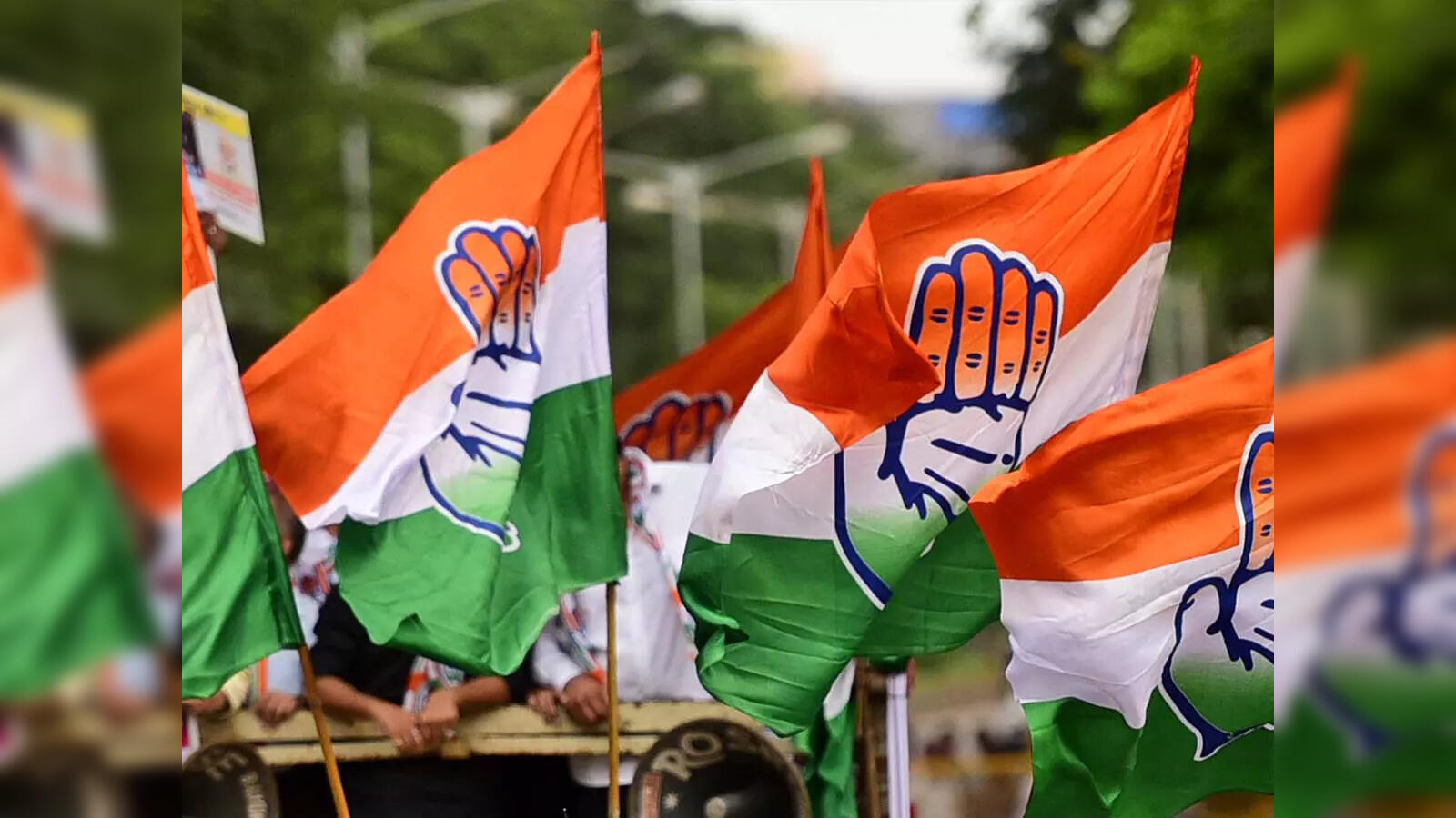 इंधन दरवाढ व टंचाईबाबत काँग्रेस देणार जिल्हाधिकाऱ्यांना निवेदन