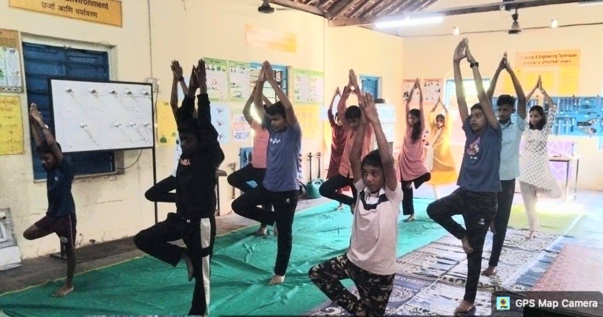 आर. पी. बागवे हायस्कूल, मसुरे येथे आंतरराष्ट्रीय योगा दिवस साजरा..