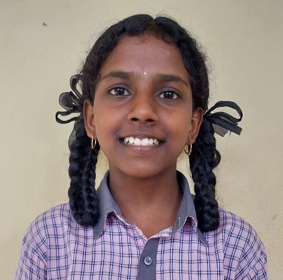 न्यू इंग्लिश स्कूल पेंडूरुची विद्यार्थिनी कु.प्रिया विलास पेंडुरकर हिची इस्रो दौऱ्यासाठी निवड