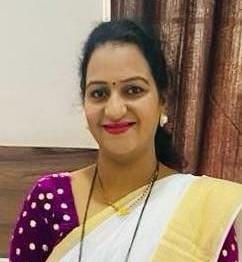मालवण नगरपरिषद सत्तधाऱ्यांनी माजी आमदार वैभव नाईक यांच्यावर केलेल्या टिकेला ठाकरे गट मालवण महिला शहरसंघटीका राधिका मोंडकर यांचे प्रत्युत्तर