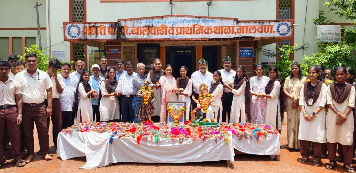 सीमेवरील सैनिकरुपी भावांसाठी पाठविल्या २५हजार राख्या.. 