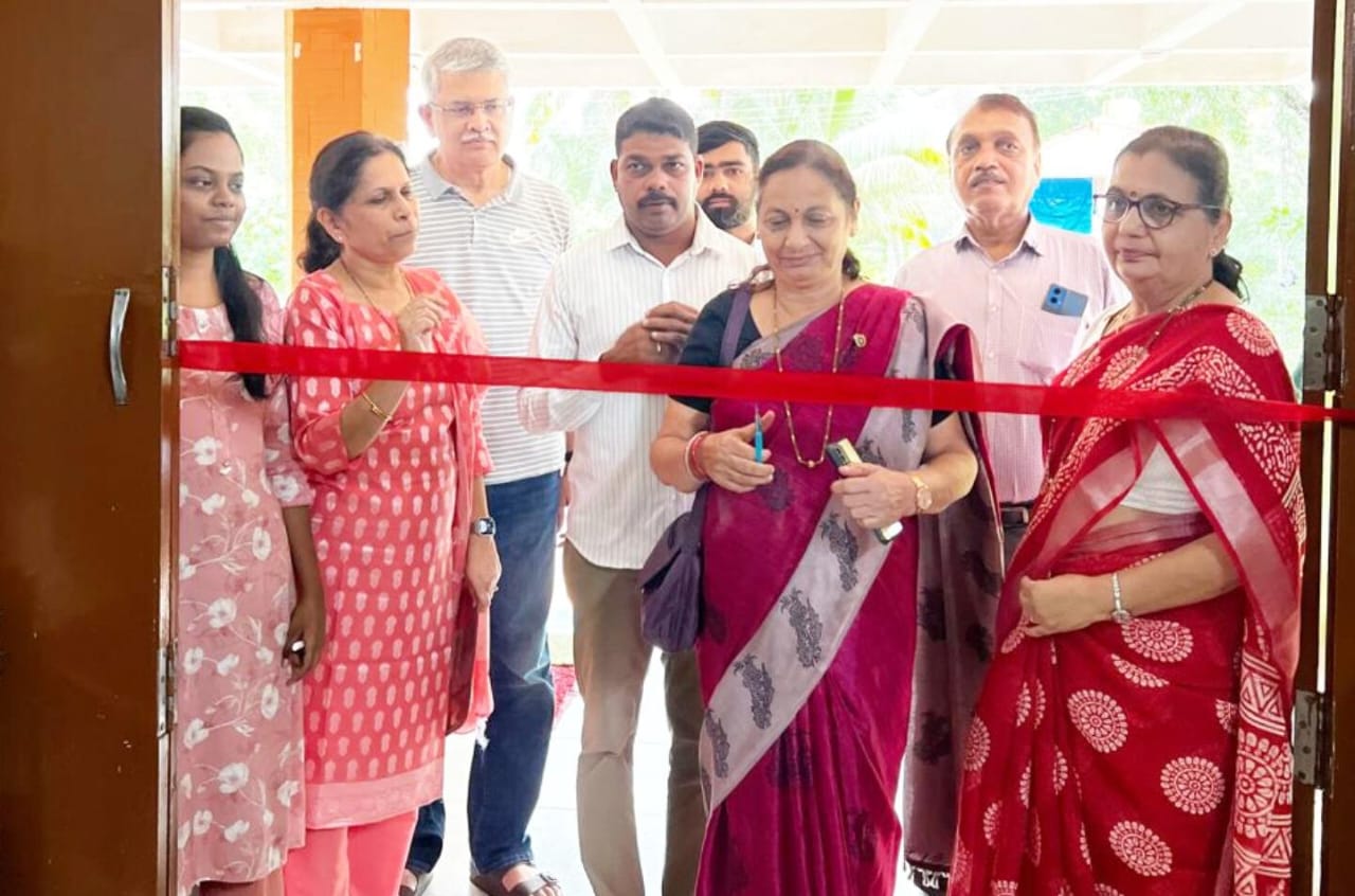 रोटरी क्लब मालवण व लिमये हॉस्पिटलतर्फे बीएमडी तपासणी शिबिरास उत्स्फूर्त प्रतिसाद.. 