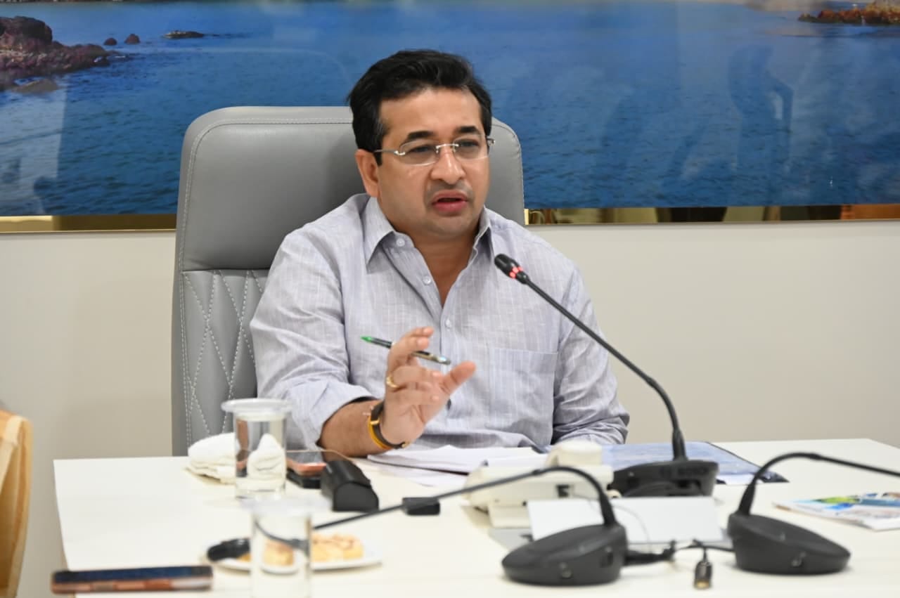 पावसाच्या खंडामुळे भातपिकाच्या नुकसानीचा आढावा; बाधित शेतकऱ्यांना मदतीसाठी प्रशासनाचे नियोजन