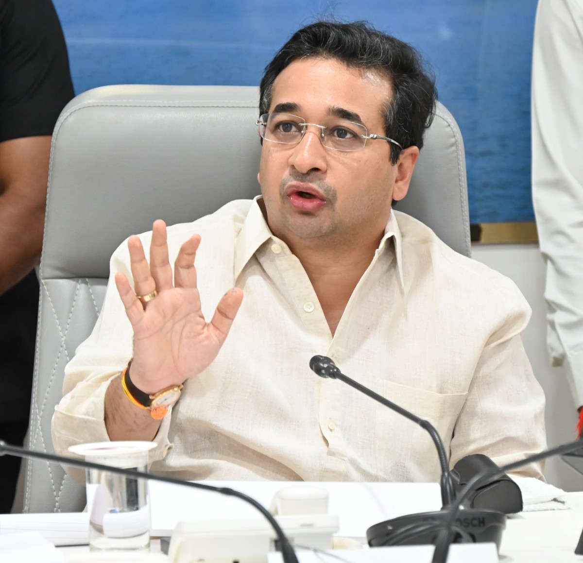 सिंधुदुर्गातील प्रत्येक भागात पिण्याचे पाणी पोहोचविण्यासाठी आगाऊ नियोजन.. 